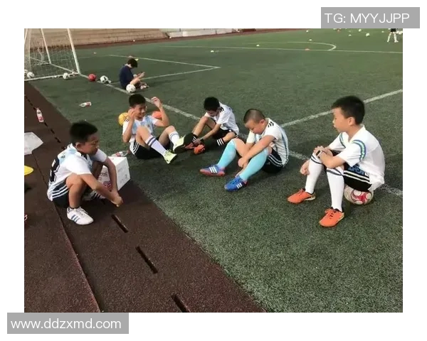 他在踢足球的快乐时光与成长历程分享