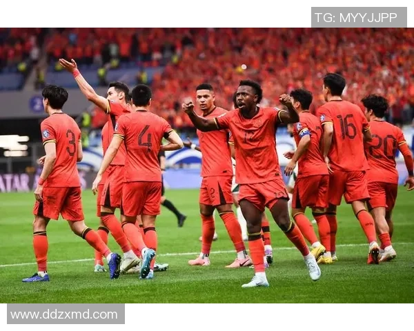 国足与沙特首发阵容对比分析揭示双方战术布局与关键球员表现 国足与沙特首发阵容对比分析揭示双方战术布局与关键球员表现